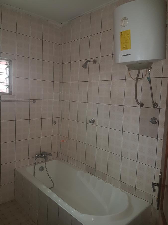 Jostev Hotel Kumasi Buitenkant foto